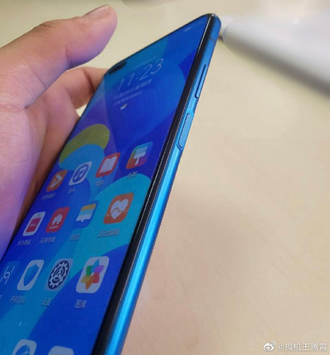 This is what the Huawei Nova 6 looks like