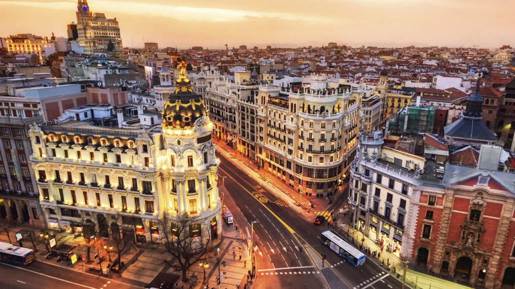 Así quedan las nuevas tarifas de luz en España, hasta 41% de aumento en horas punta