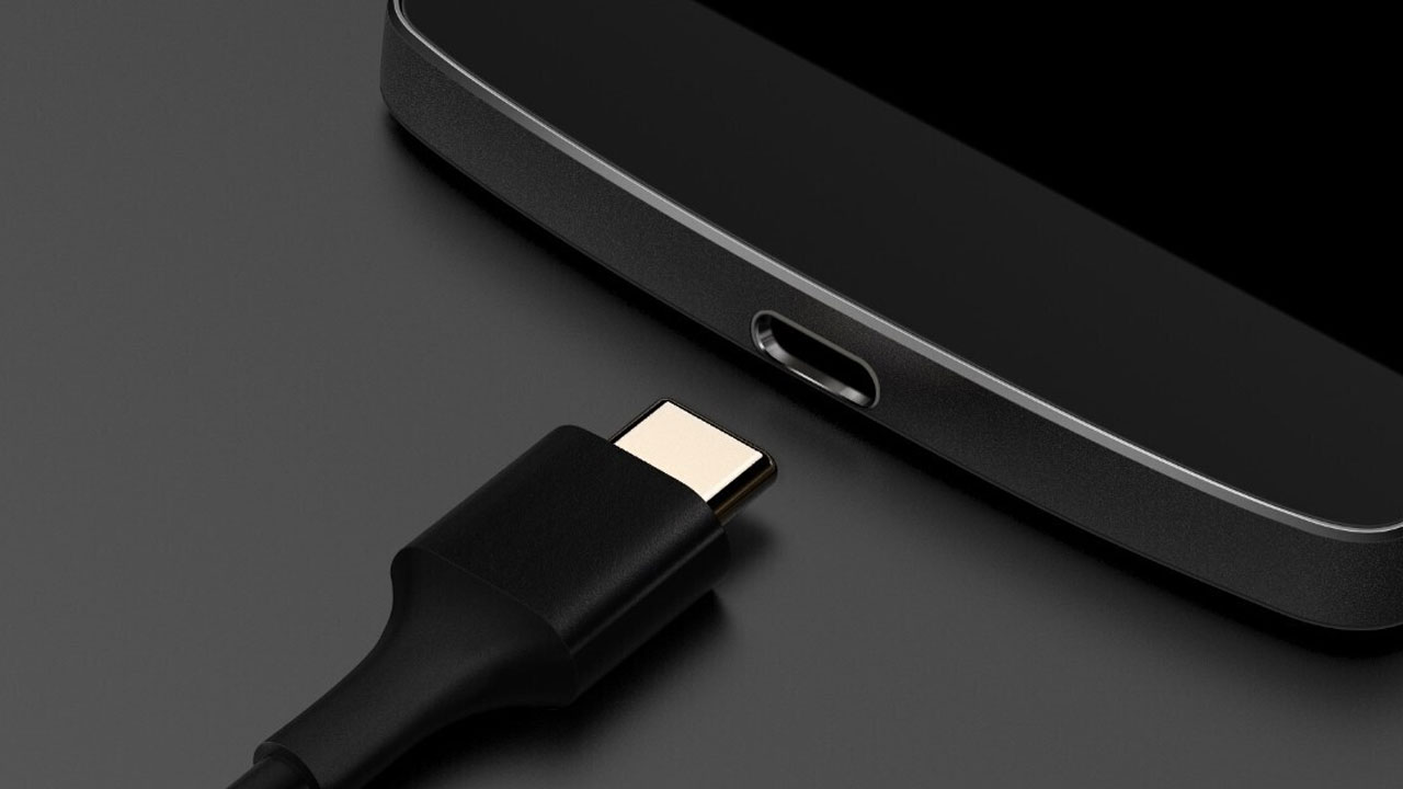 USB C, the European Commission proposes it as the unified charging port