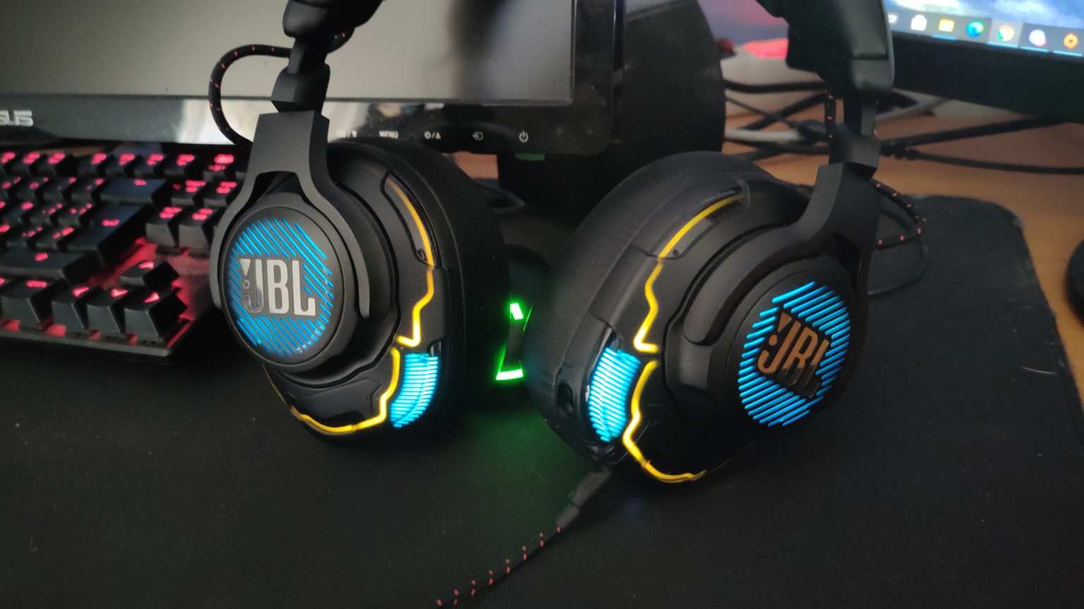 Jbl quantum one