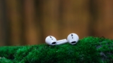 Cómo elegir qué AirPod usaremos como micrófono